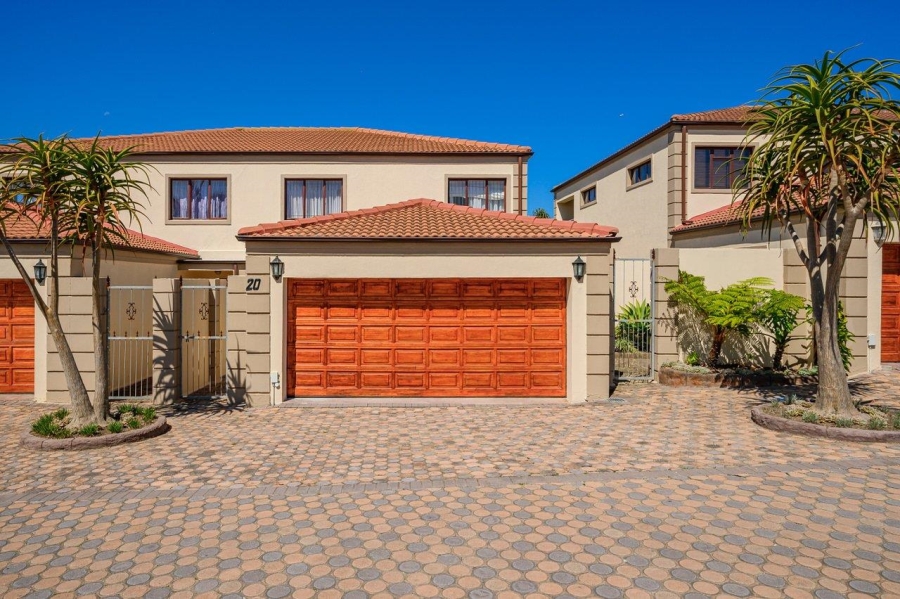 4 Bedroom Property for Sale in Brentwood Park Eastern Cape